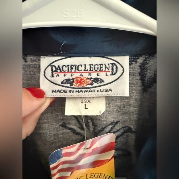 Pacific Legend Hawaiian Shirt Boys SZ L Button Up Short Sleeve Surf Board New - Picture 2 of 8